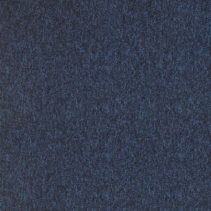 Core Midnight carpet tile