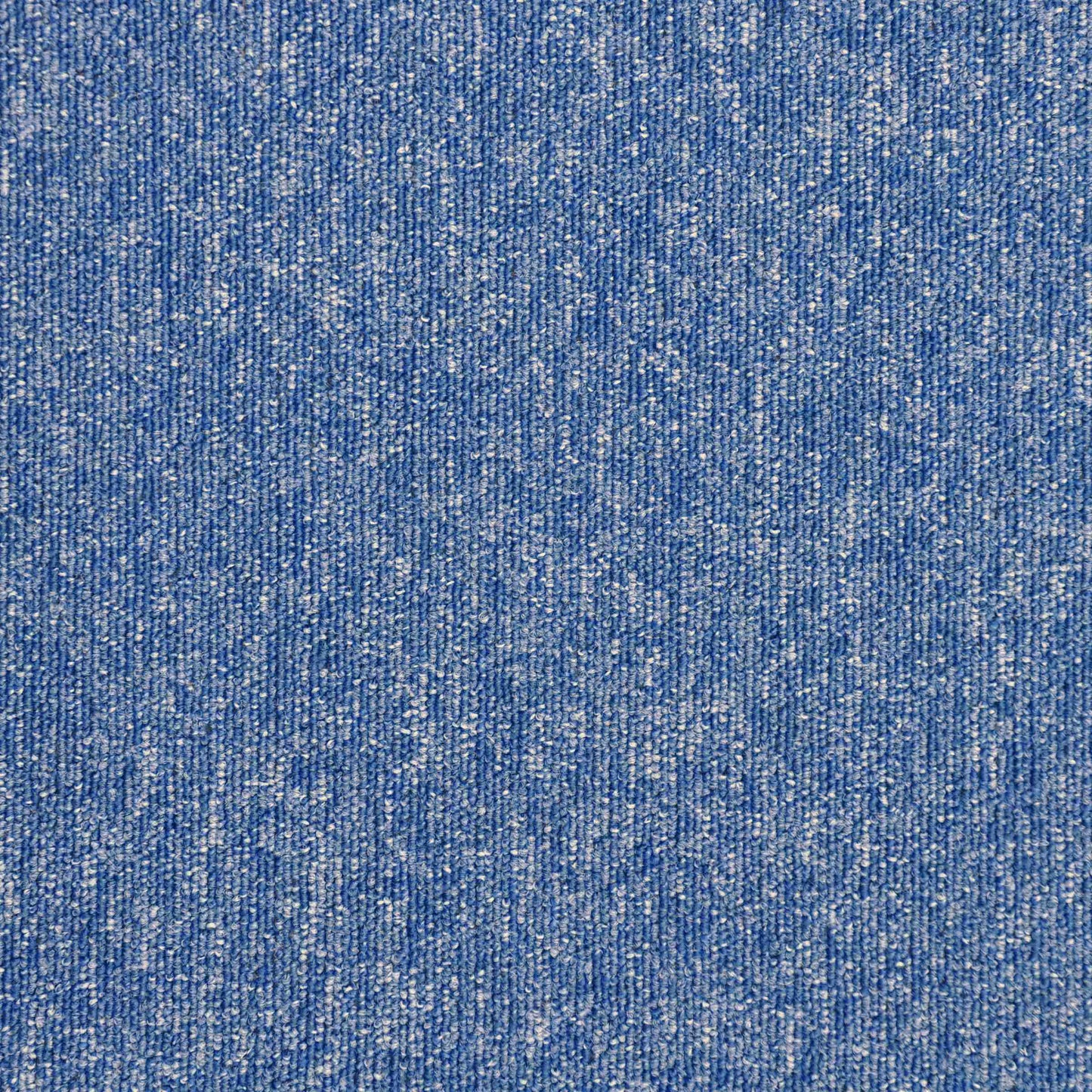 Vital Glacier carpet tile
