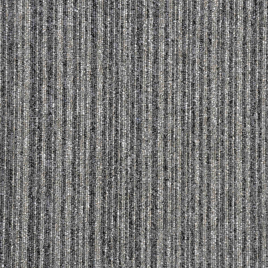 Vital Nickel carpet tile