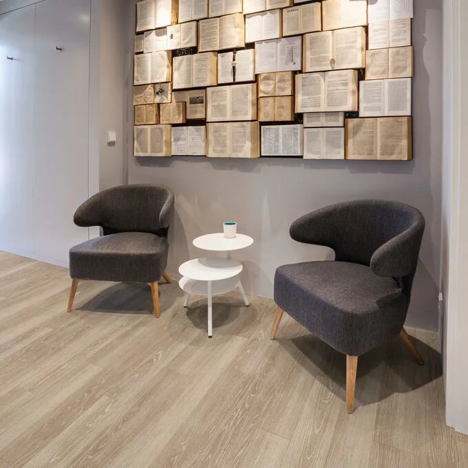 Polyflor Expona EnCore Harbour Side Oak Rigid Loc SPC click LVT sample