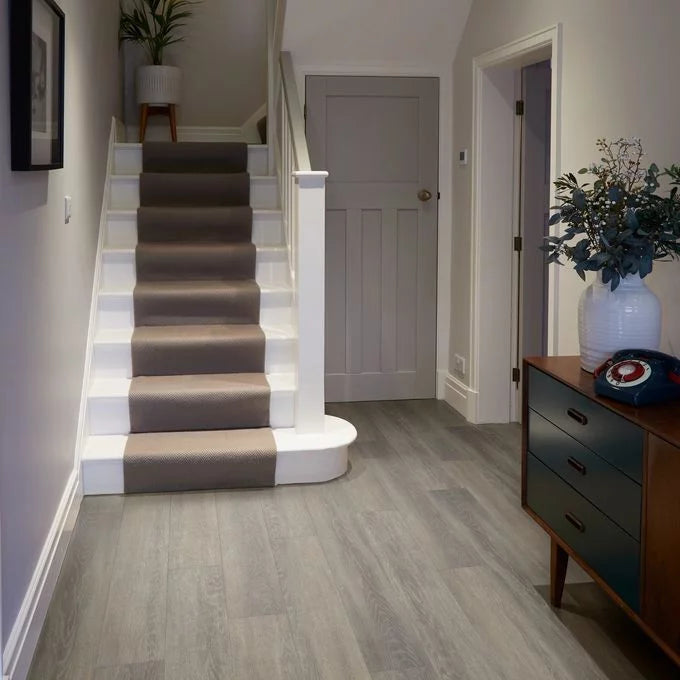 Polyflor Camaro Rigid Core Bayswater Oak SPC click LVT sample