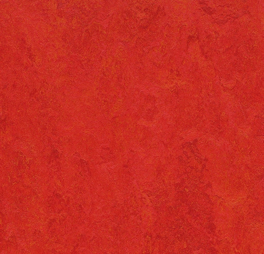 Forbo Marmoleum Marbled Fresco Scarlet 3131