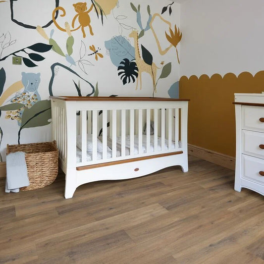 Polyflor Camaro Rigid Core Astoria Oak SPC click LVT sample