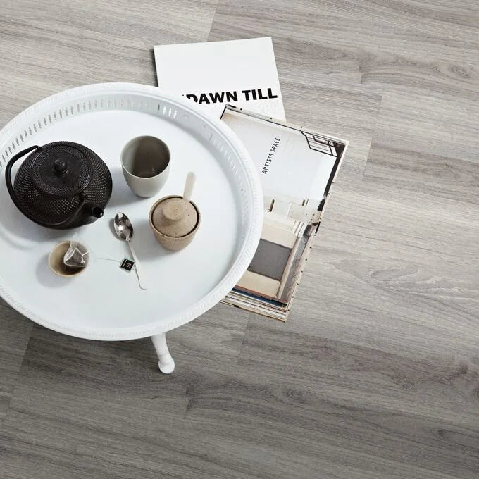 Polyflor Camaro Rigid Core Grey Mountain Ash SPC click LVT sample