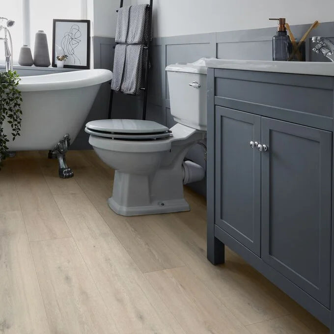 Polyflor Camaro Rigid Core Rosedale Oak SPC click LVT sample
