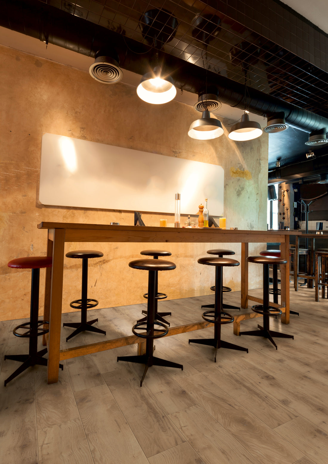Honey Wild Oak - Polyflor Expona Simplay room setting