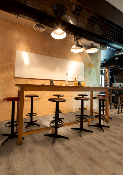 Honey Wild Oak - Polyflor Expona Simplay room setting