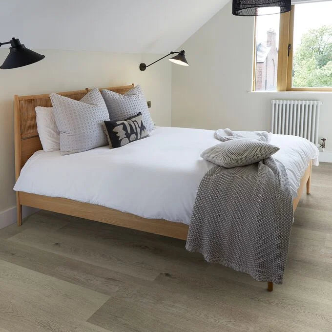 Polyflor Colonia Fair Blond Oak LVT