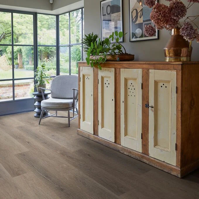 Polyflor Colonia Bowland Oak LVT