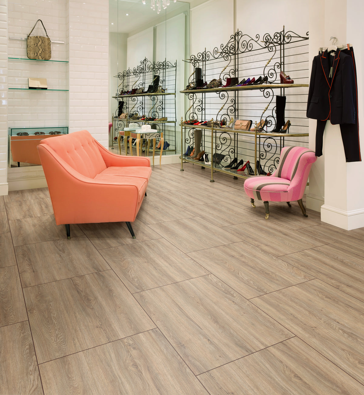 Dappled Oak - Polyflor Affinity 255 room setting