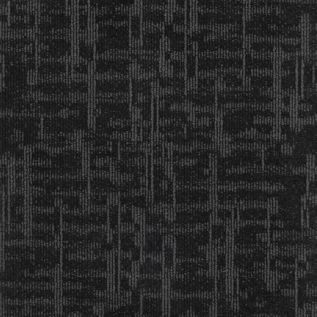 Inspiration Collection Silver Wolf carpet tile