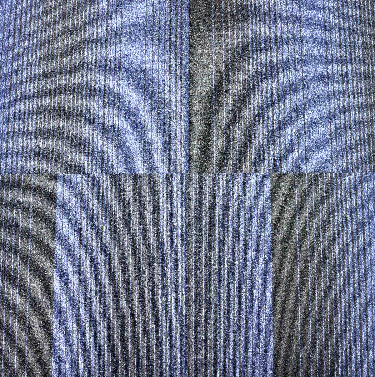 Diversity Groove Gusto carpet tile