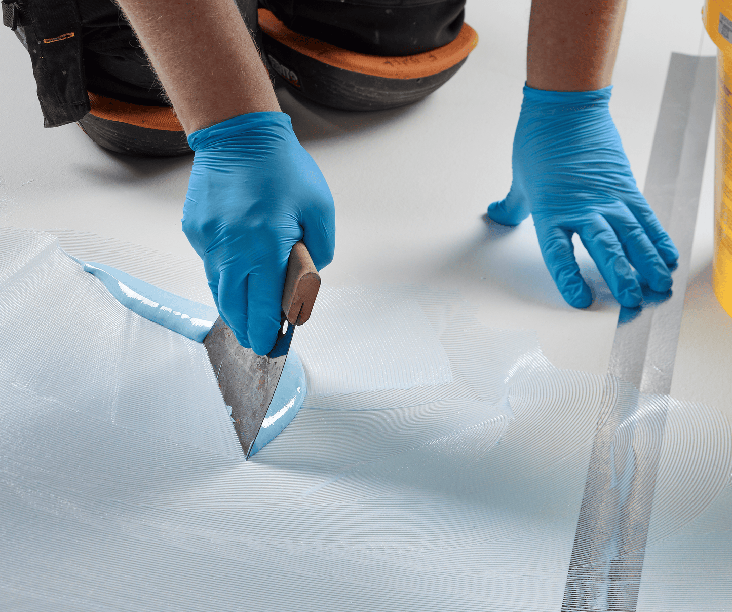 F-Ball Styccobond F47 Isolator Adhesive 15L
