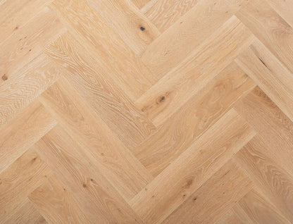 Abernethy Oak Swatch Image