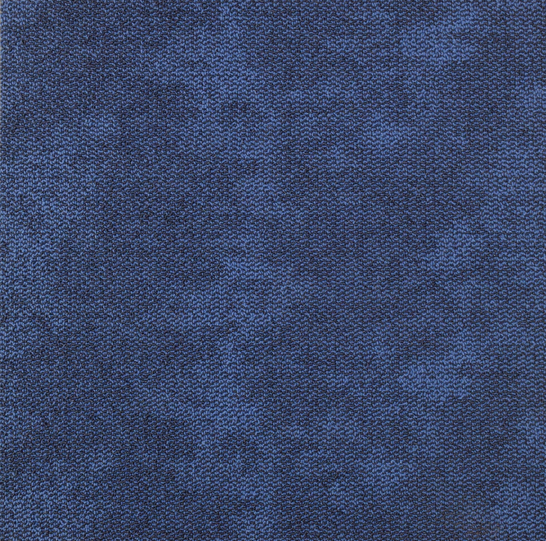 Vapour Haze carpet tile