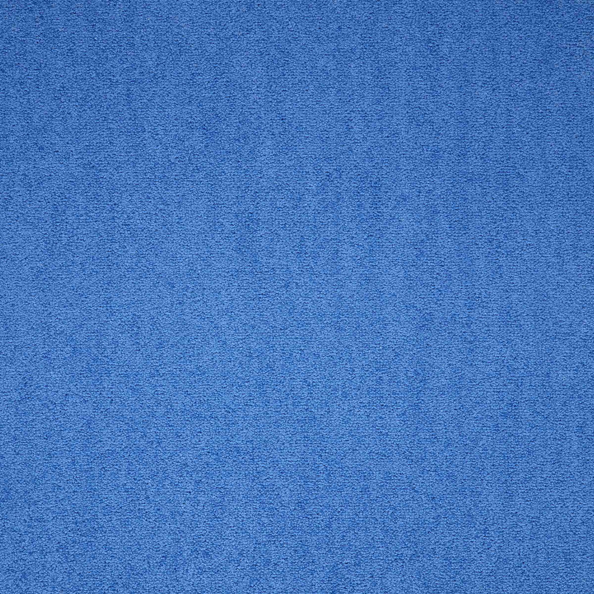 Maestro Celestial Blue carpet tile