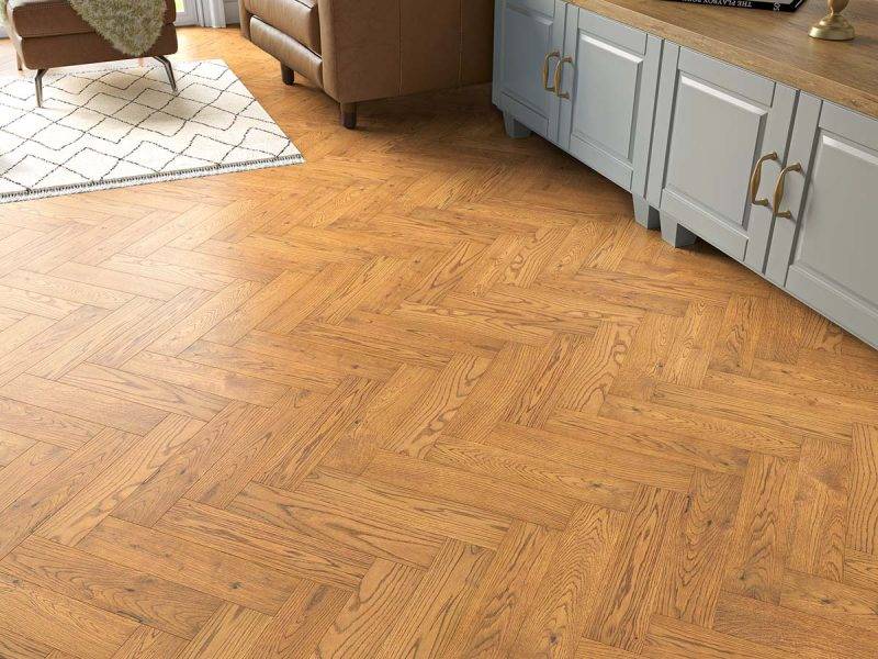 Moors Oak Room Image 2