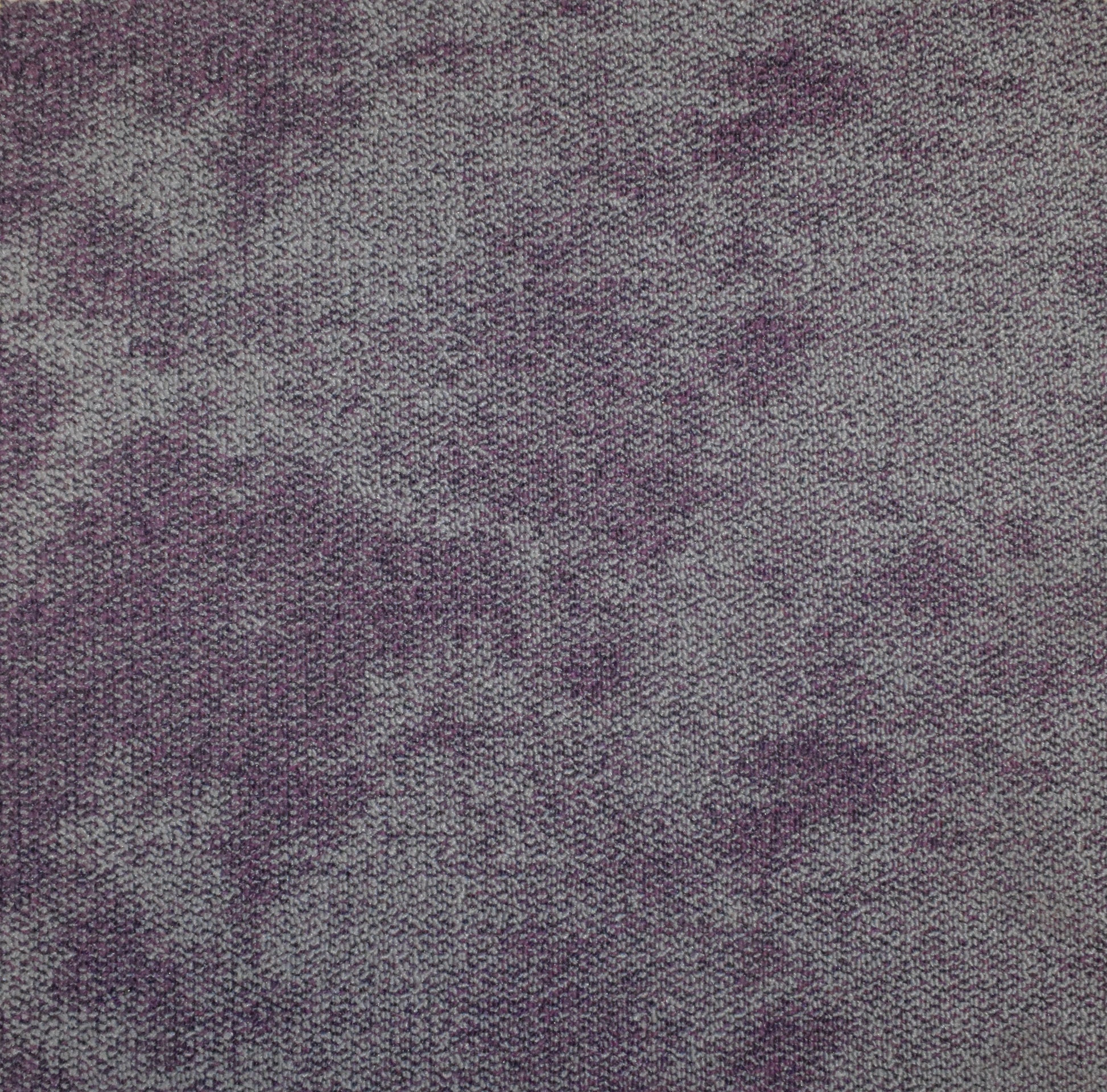 Vapour Neboa carpet tile