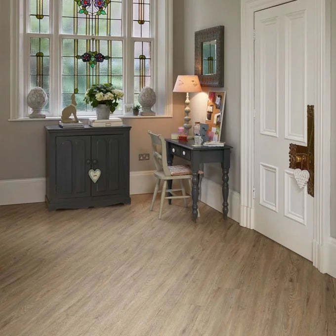 Polyflor Camaro PUR 2246 Quayside Oak LVT flooring with natural wood-effect finish