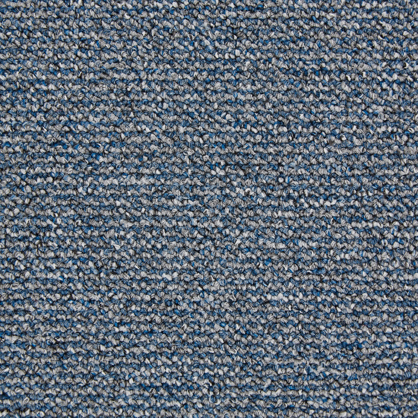 Rimini Stripe Silver Glow carpet tile