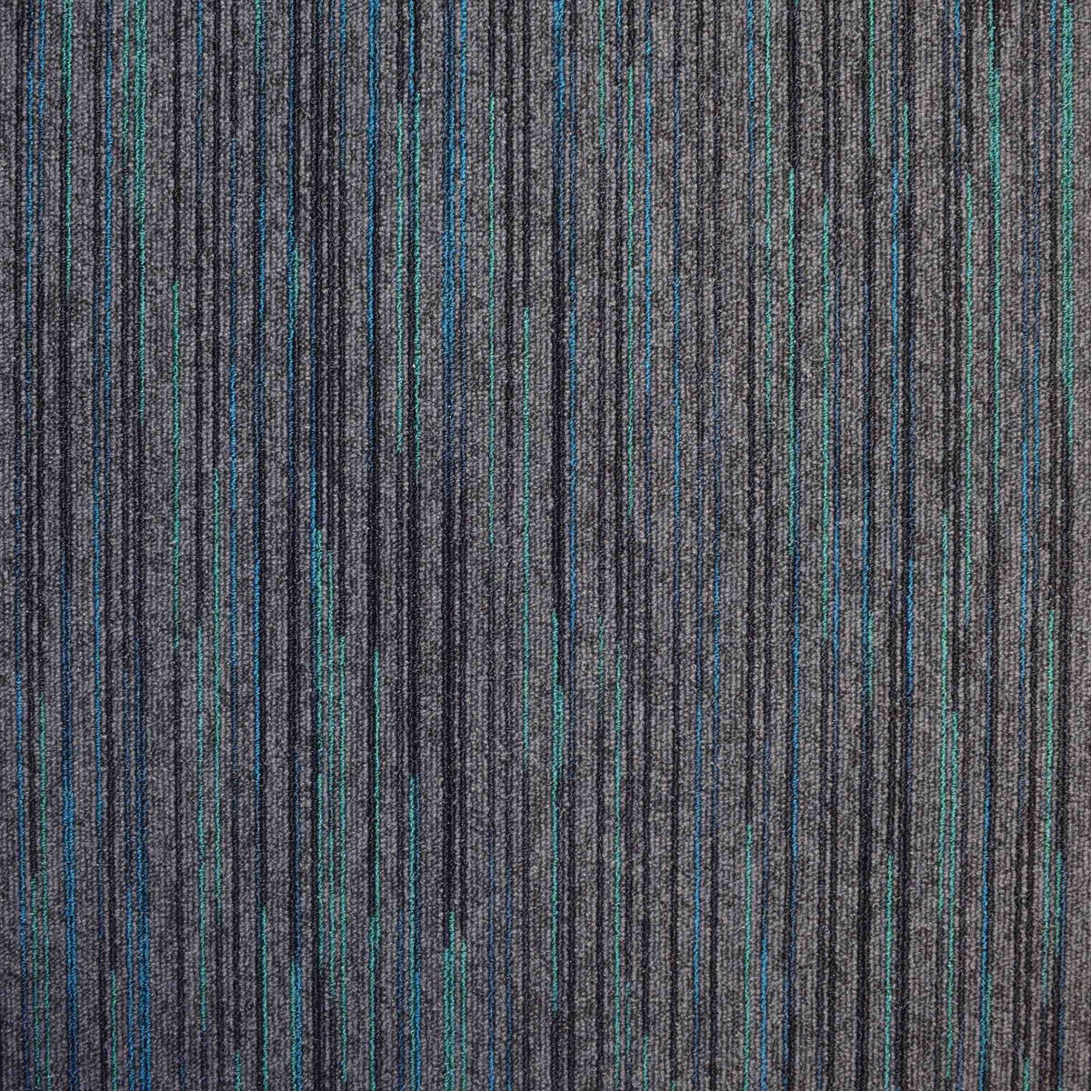 Strobe Breeze carpet tile