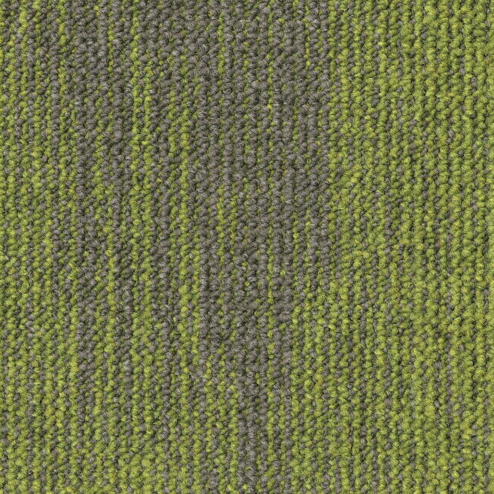 Essence Structure 7017