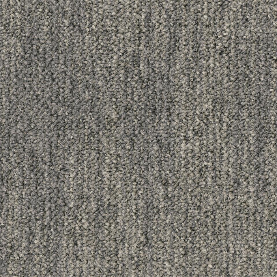 Essence Structure 9930