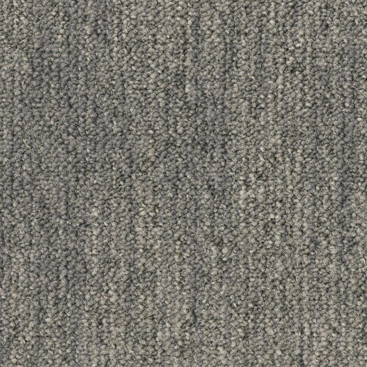 Essence Structure 9930