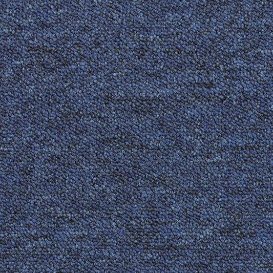 Essence 8413