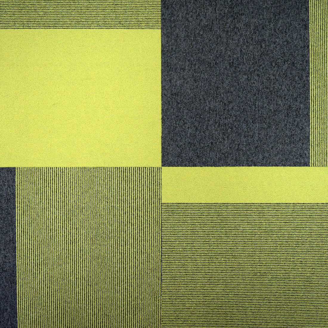 Total Contrast Black Leaf carpet tile