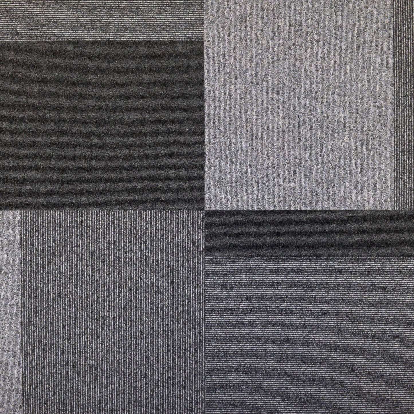 Total Contrast Chrome Pelt carpet tile