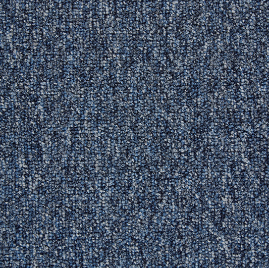 Triumph Loop Blue Ice carpet tile