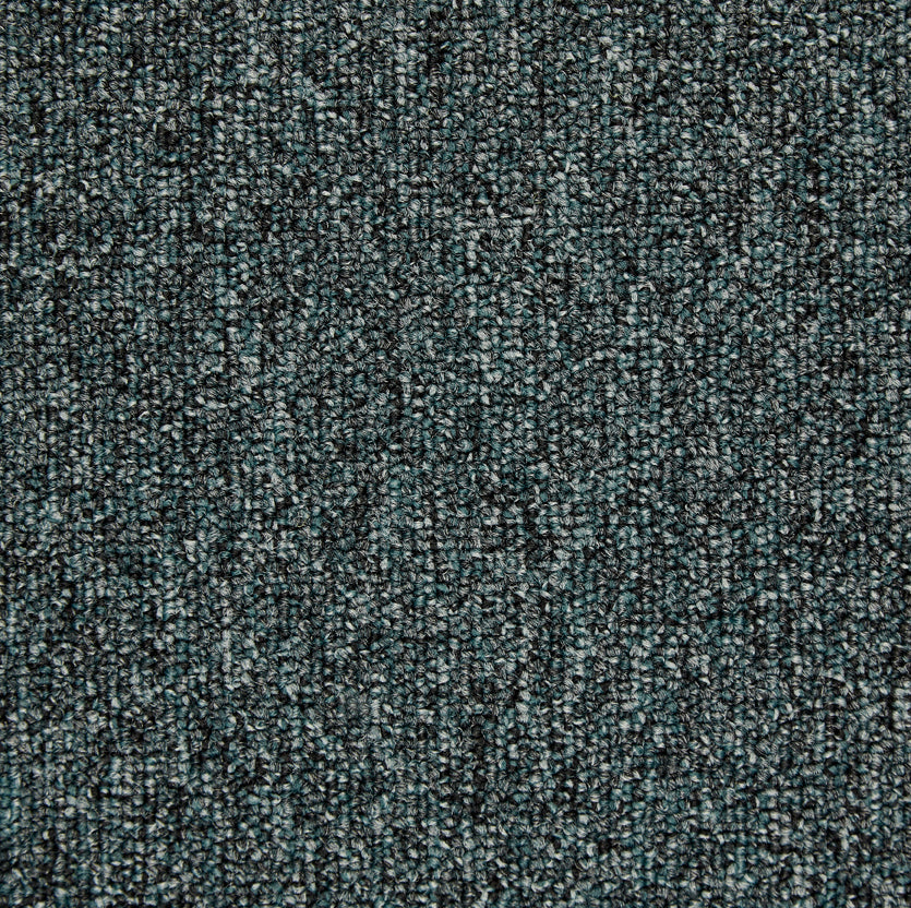 Triumph Loop Moss Green carpet tile