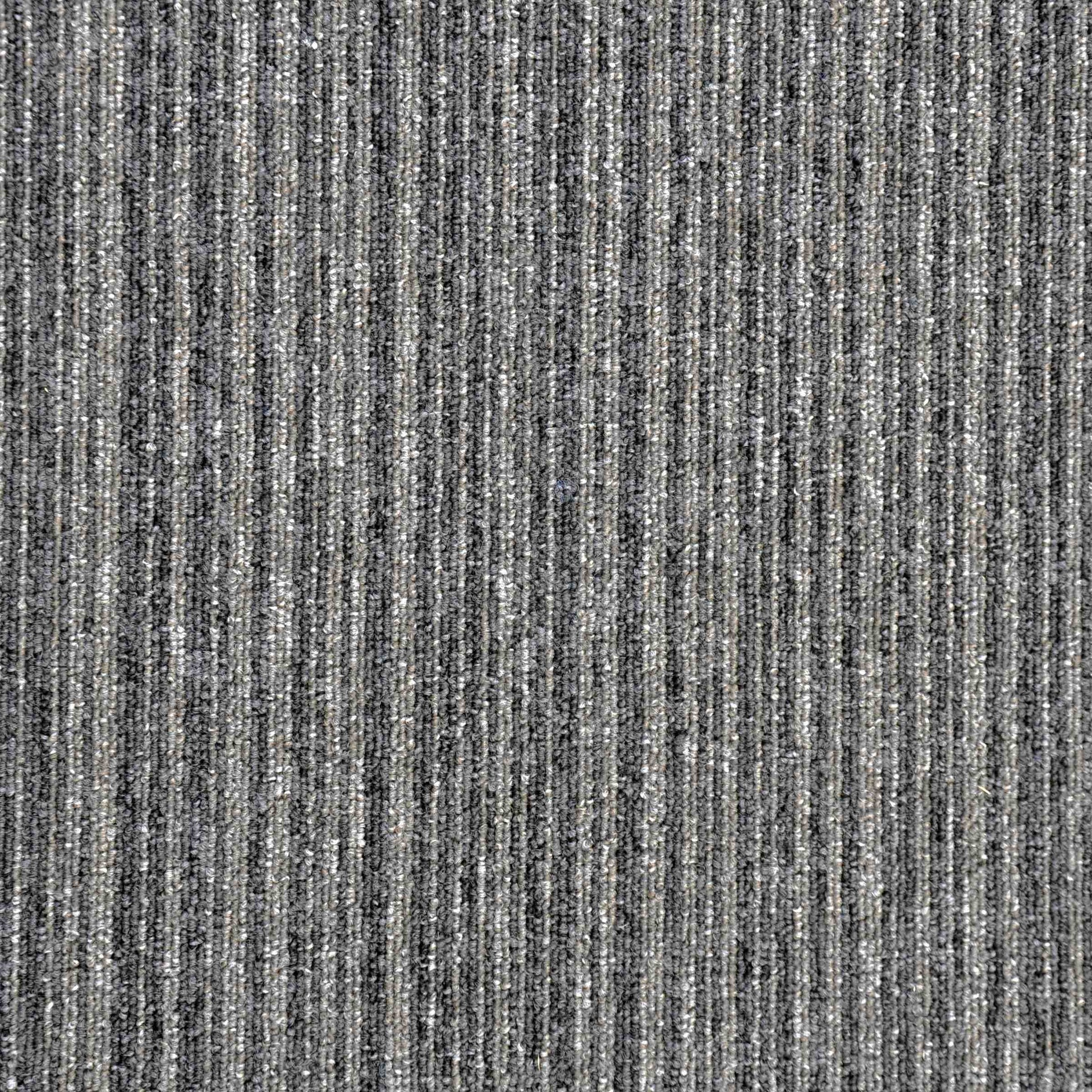 Vital Nickel carpet tile