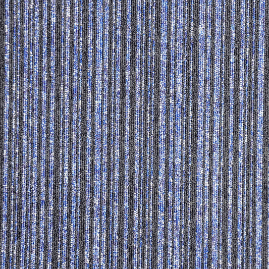 Vital Arctic carpet tile