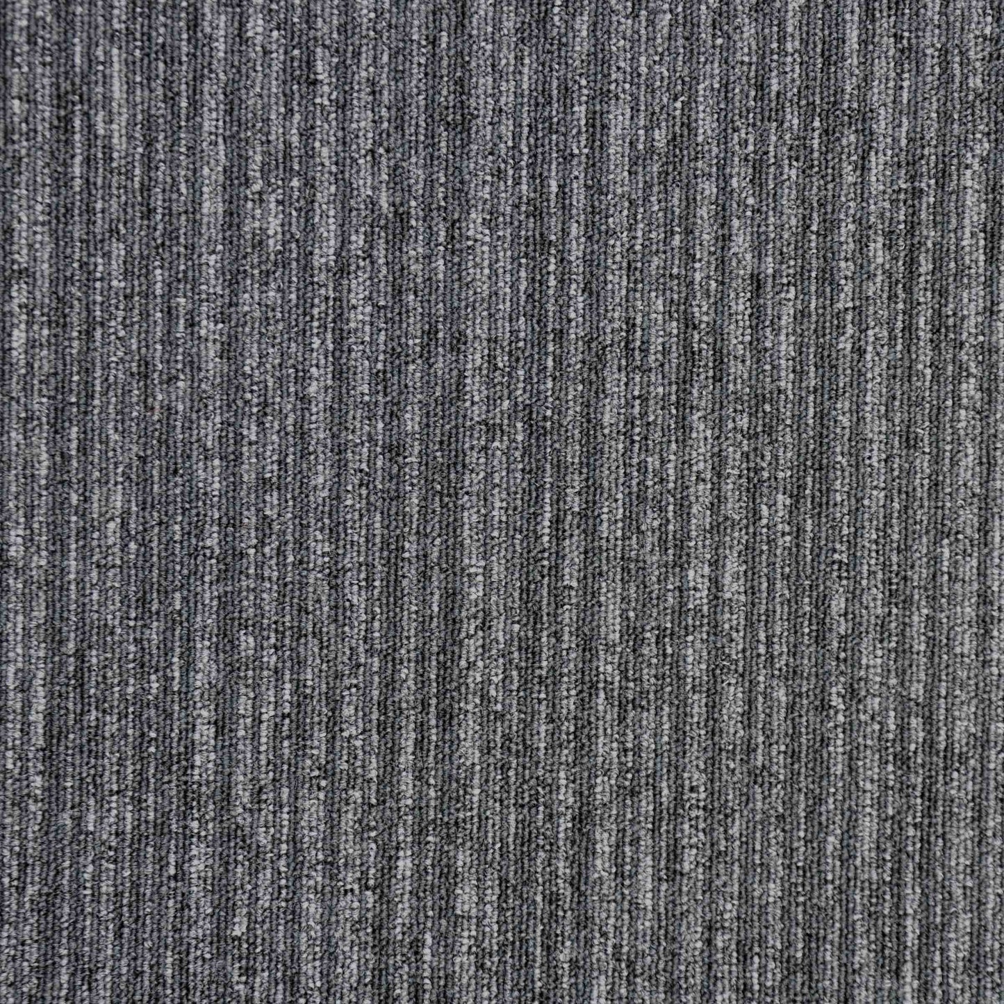 Vital Mercury carpet tile