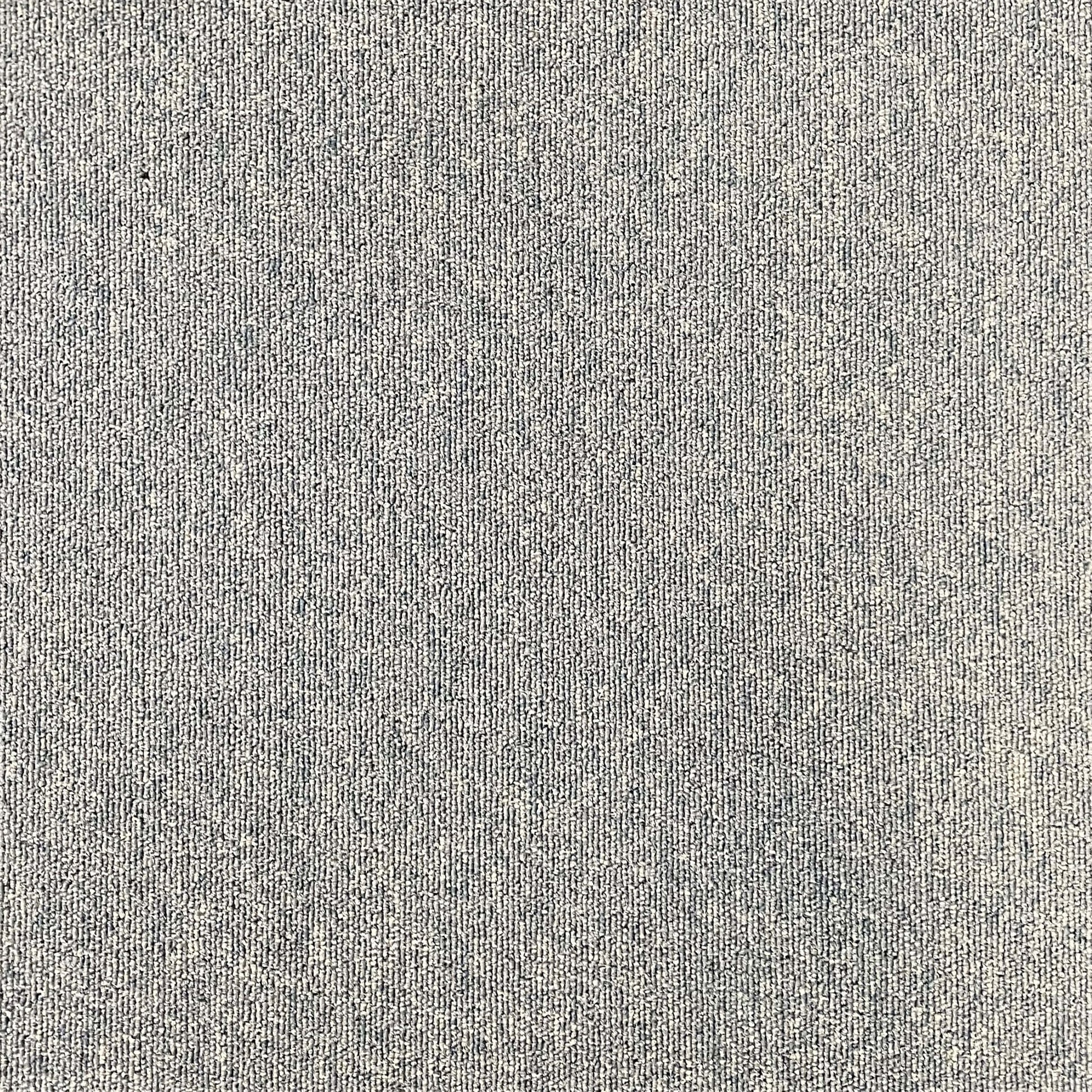 Vital Zircon carpet tile