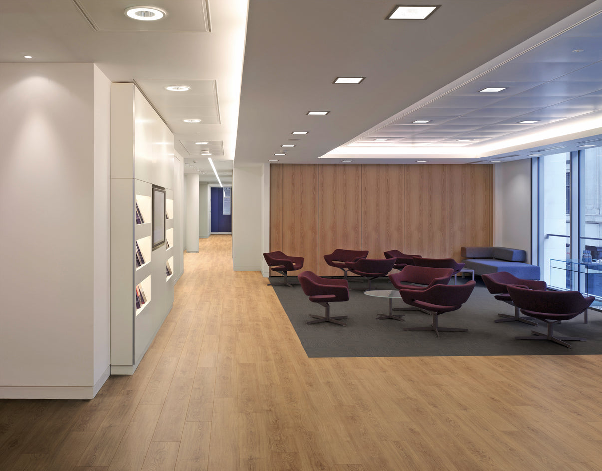 Medium Classic Oak - Polyflor Expona Simplay room setting