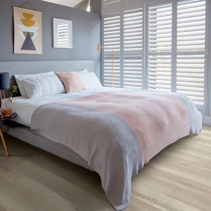 Polyflor Colonia Cliff Top Oak LVT