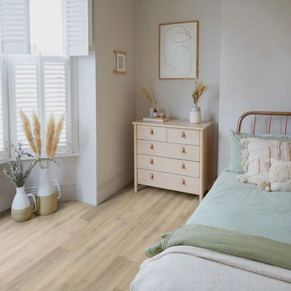 Polyflor Camaro Rigid Core Naked Blond Oak SPC click LVT sample