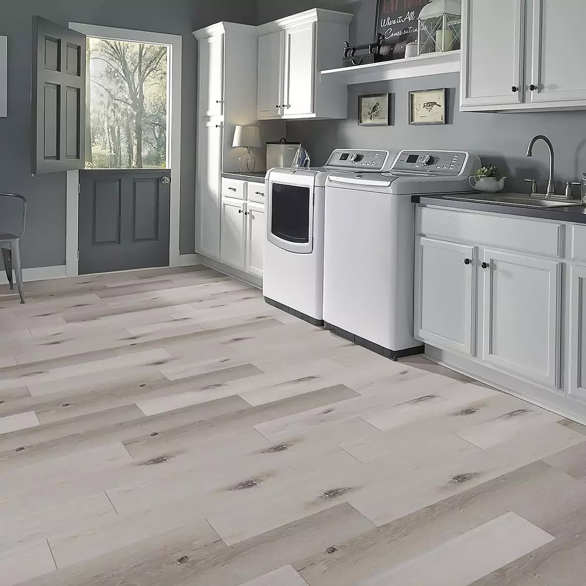 Flooring Wholesale Impression Maple Room Image 2