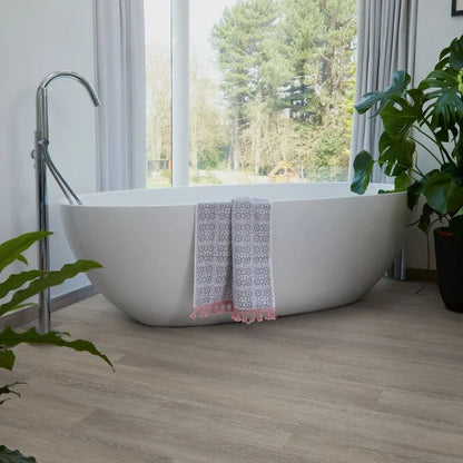 Polyflor Camaro PUR 2261 Bayswater Oak LVT flooring with realistic oak wood-effect finish