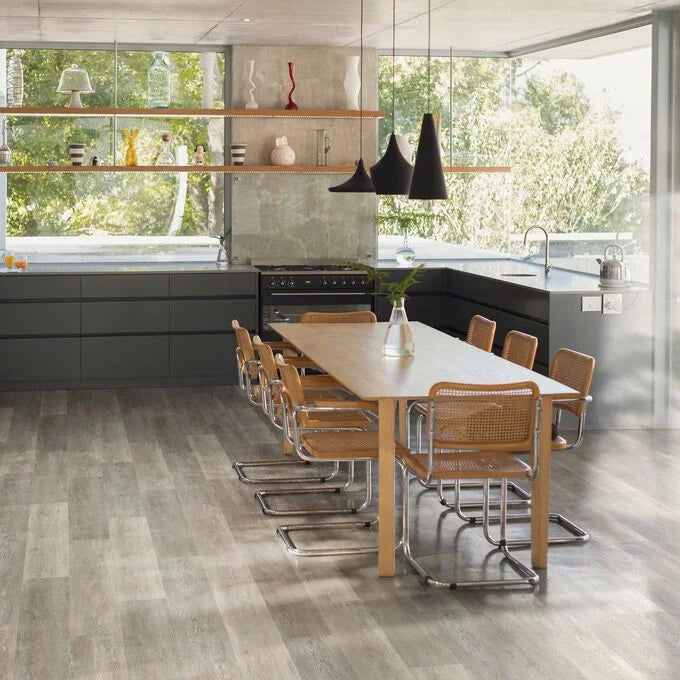 Polyflor Expona EnCore Icelandic Oak Rigid Loc SPC sample