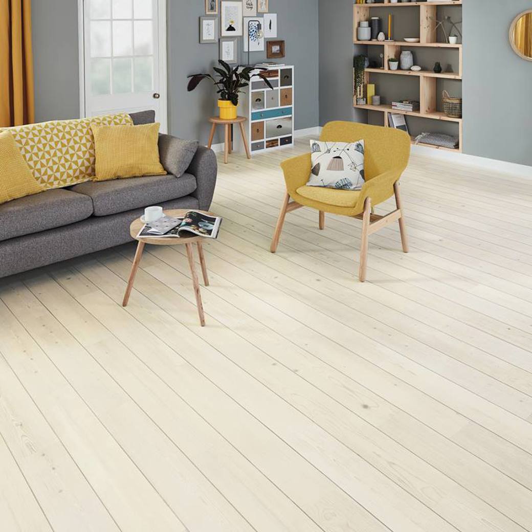 Karndean Knight Tile Washed Scandi Pine KP132 wood-effect LVT 2mm sample