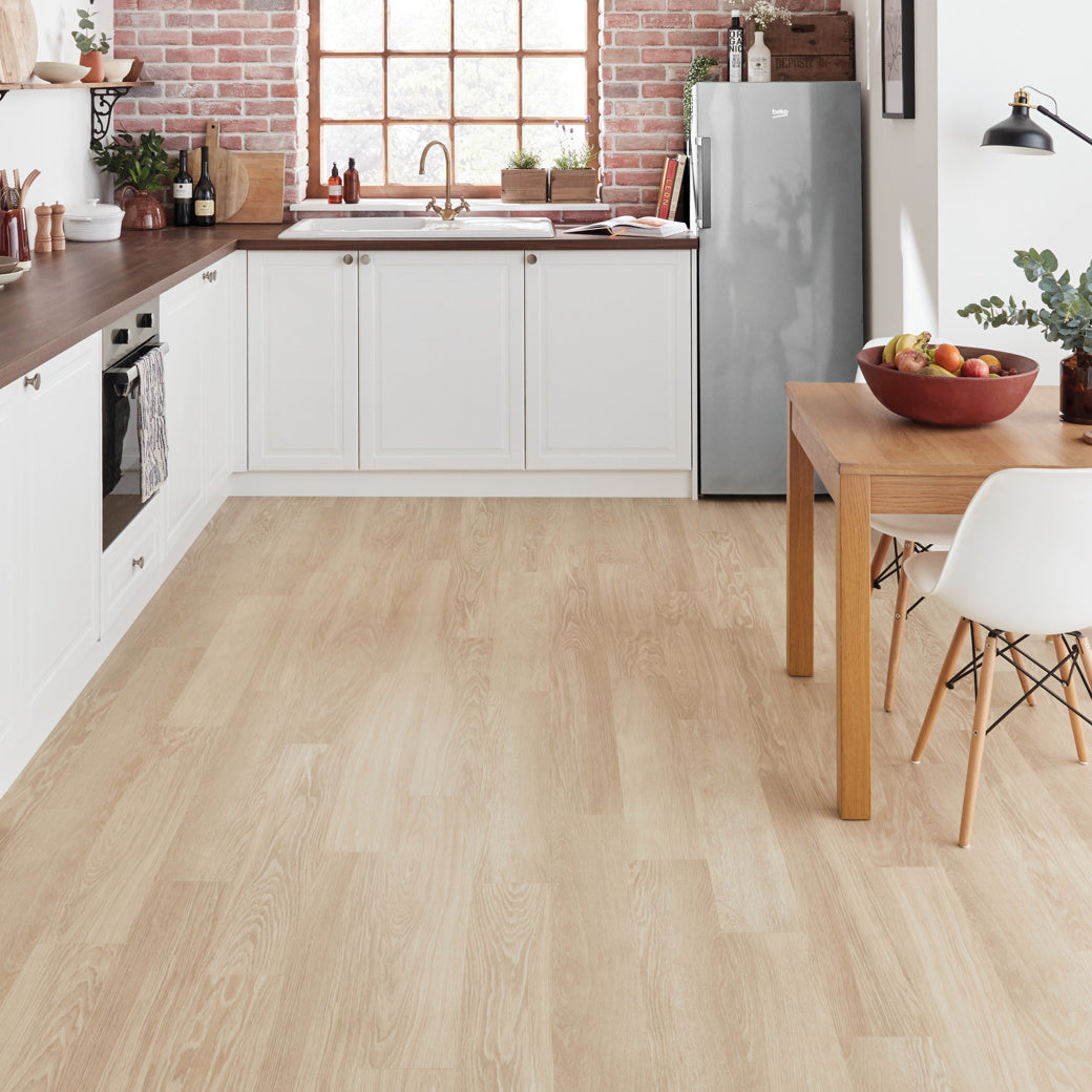 Karndean Knight Tile Dutch Limed Oak KP154 wood-effect LVT 2mm sample