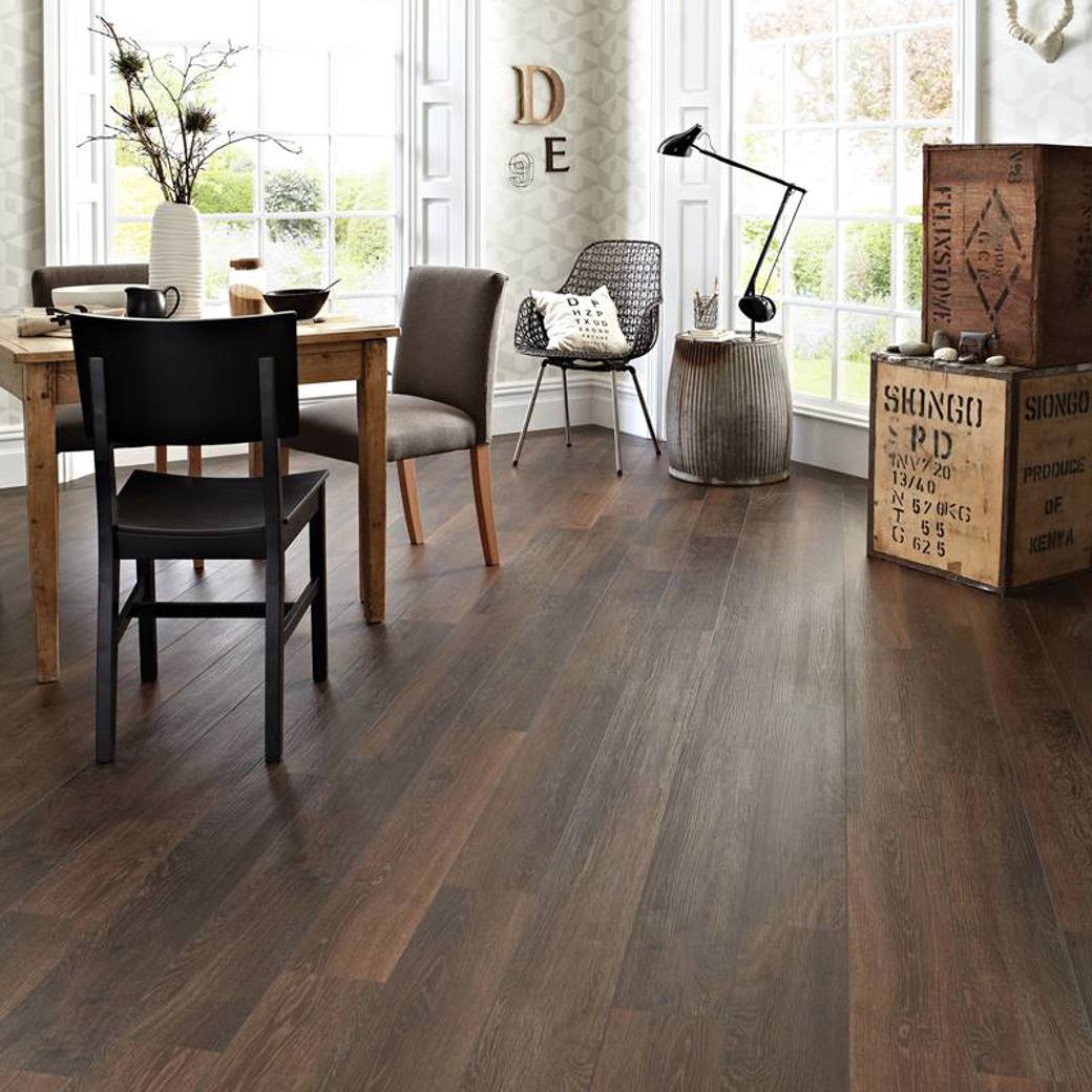 Karndean Knight Tile Aged Oak KP98 wood-effect LVT 2mm sample
