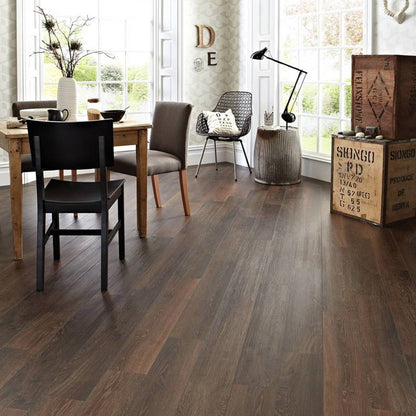Karndean Knight Tile Aged Oak KP98 wood-effect LVT 2mm sample