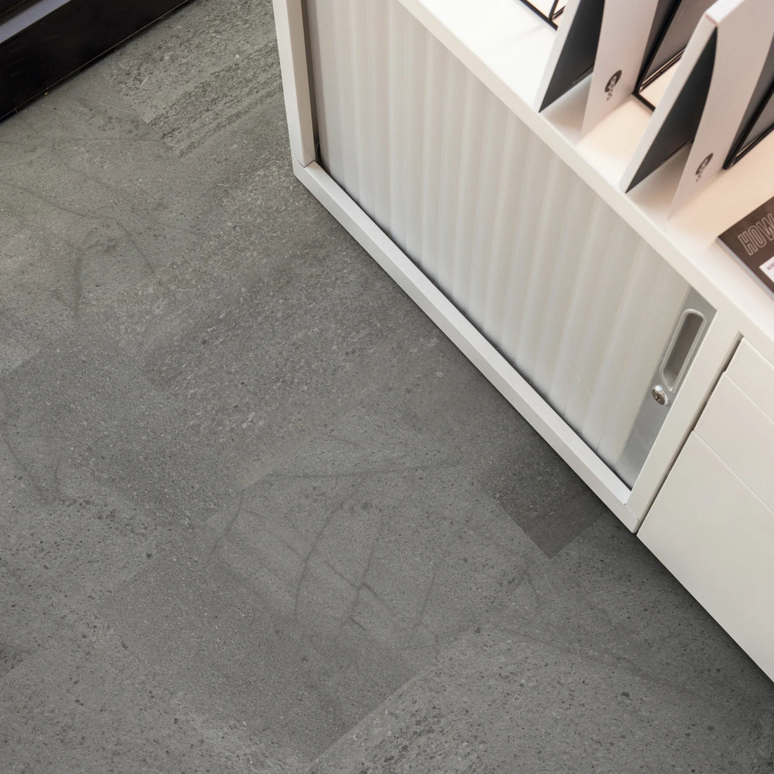 Karndean Knight Tile Rigid Core SCB-ST19-18