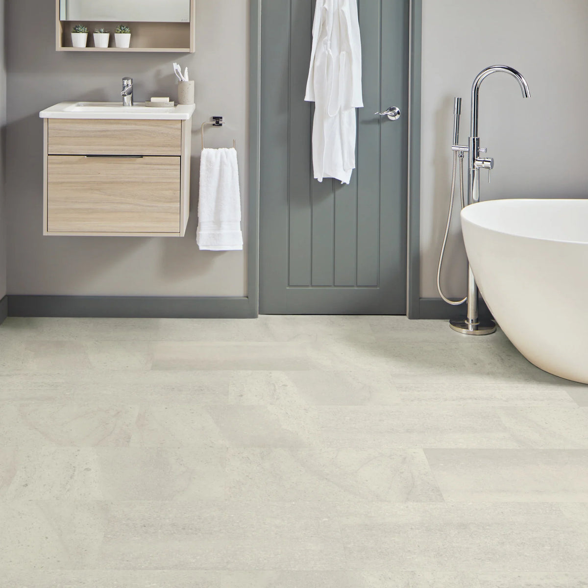 Karndean Knight Tile Rigid Core SCB-ST17-18