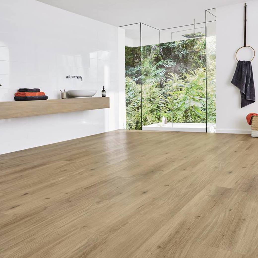 Karndean Van Gogh Canadian Urban Oak RKP8116 rigid core SPC click LVT sample